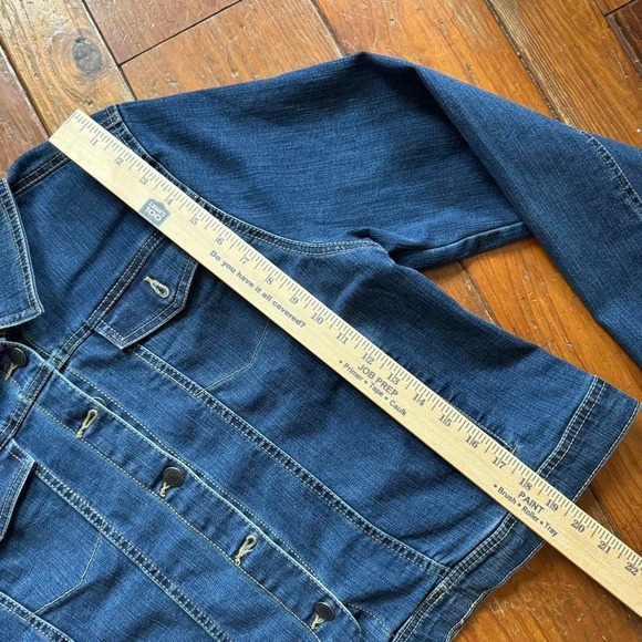 Denim jacket - Picture 5 of 7